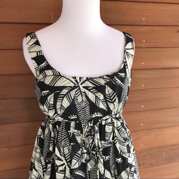 London Times Black and Cream Leaf Print Dress, 6. - Picture 4 of 8
